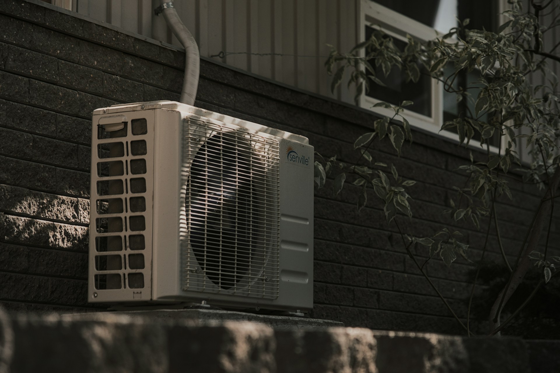 Spring HVAC Tune-Up Checklist for Huntington Beach Homes: DIY vs. Pro
